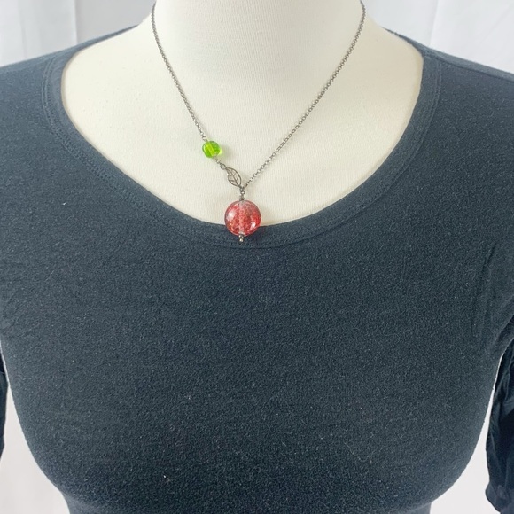 🌿Handmade Glass Bead Necklace with Sterling Silver Clasp-Red&Green🌿 - Picture 3 of 5